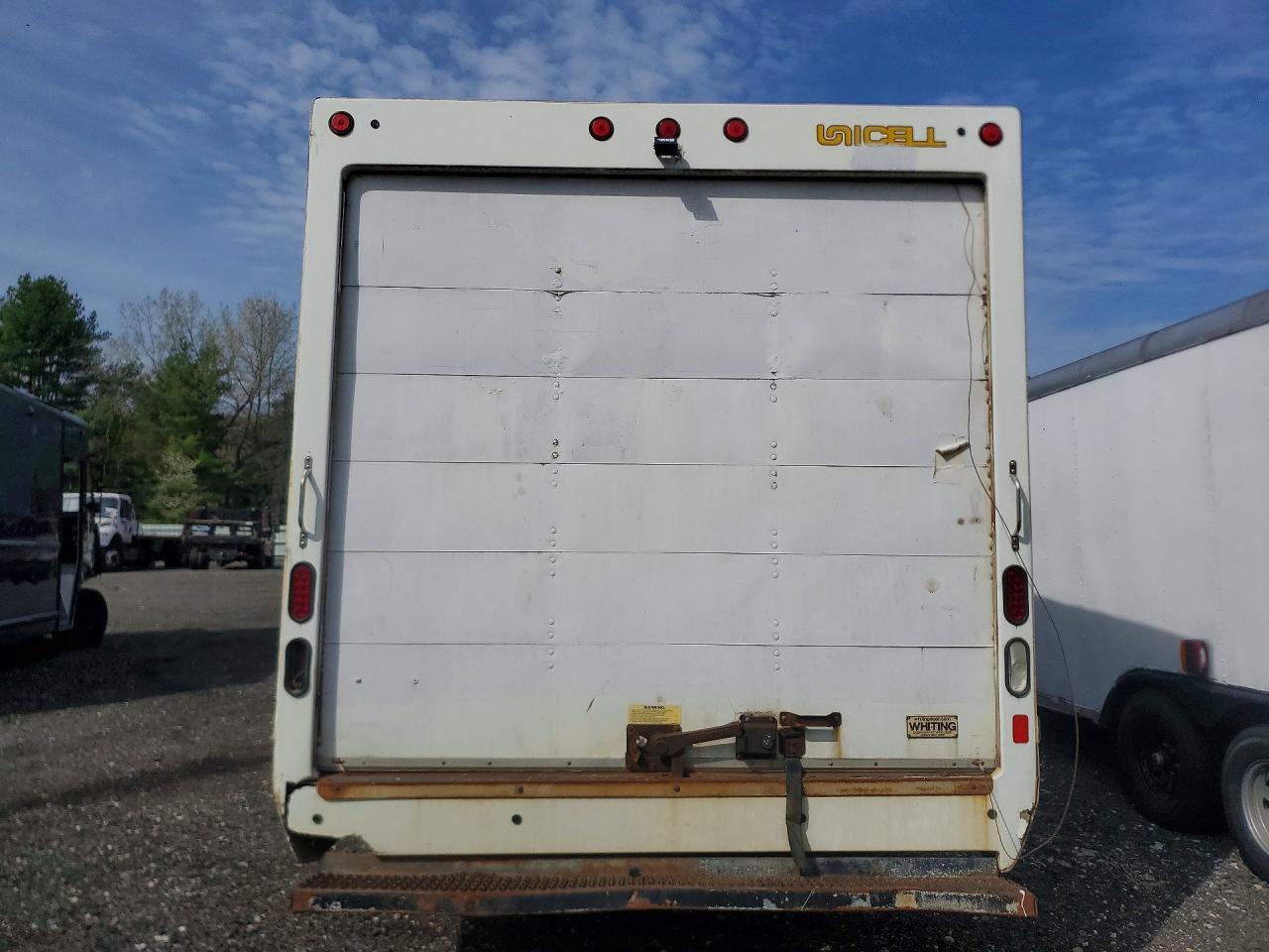 2017 Chev Rolet Express G3500 Delivery Truck