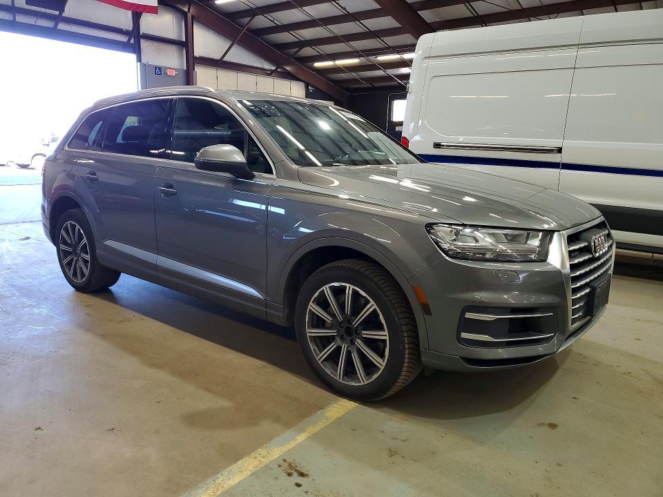 2017 Audi Q7 Premium Plus