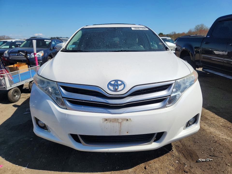 2015 Toyota Venza le