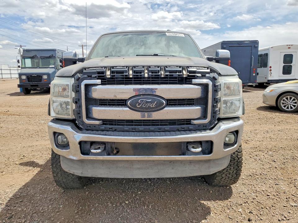 2013 Ford F250 Super Duty Flatbed Truck