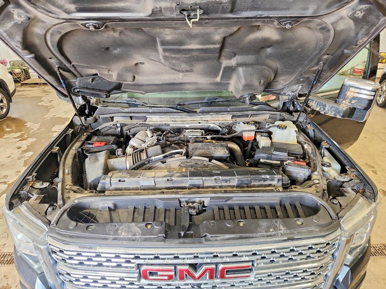2020 GMC Sierra K2500 Denali