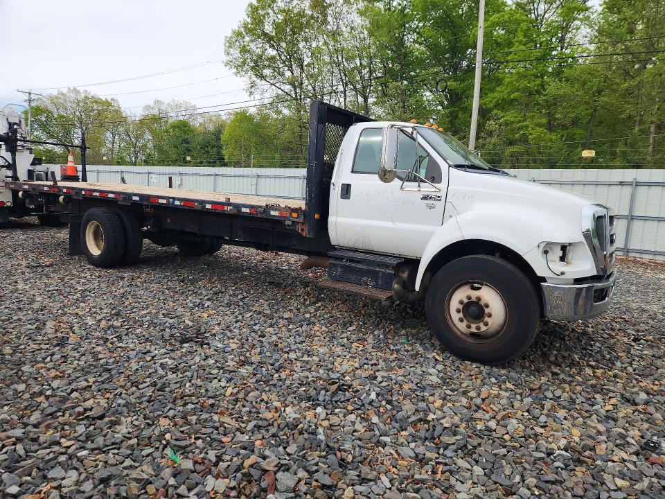 2015 Ford F750 Super Duty