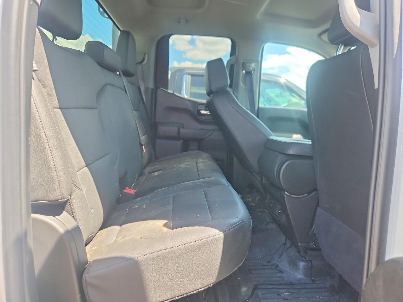 2025 Chevrolet Silverado C1500
