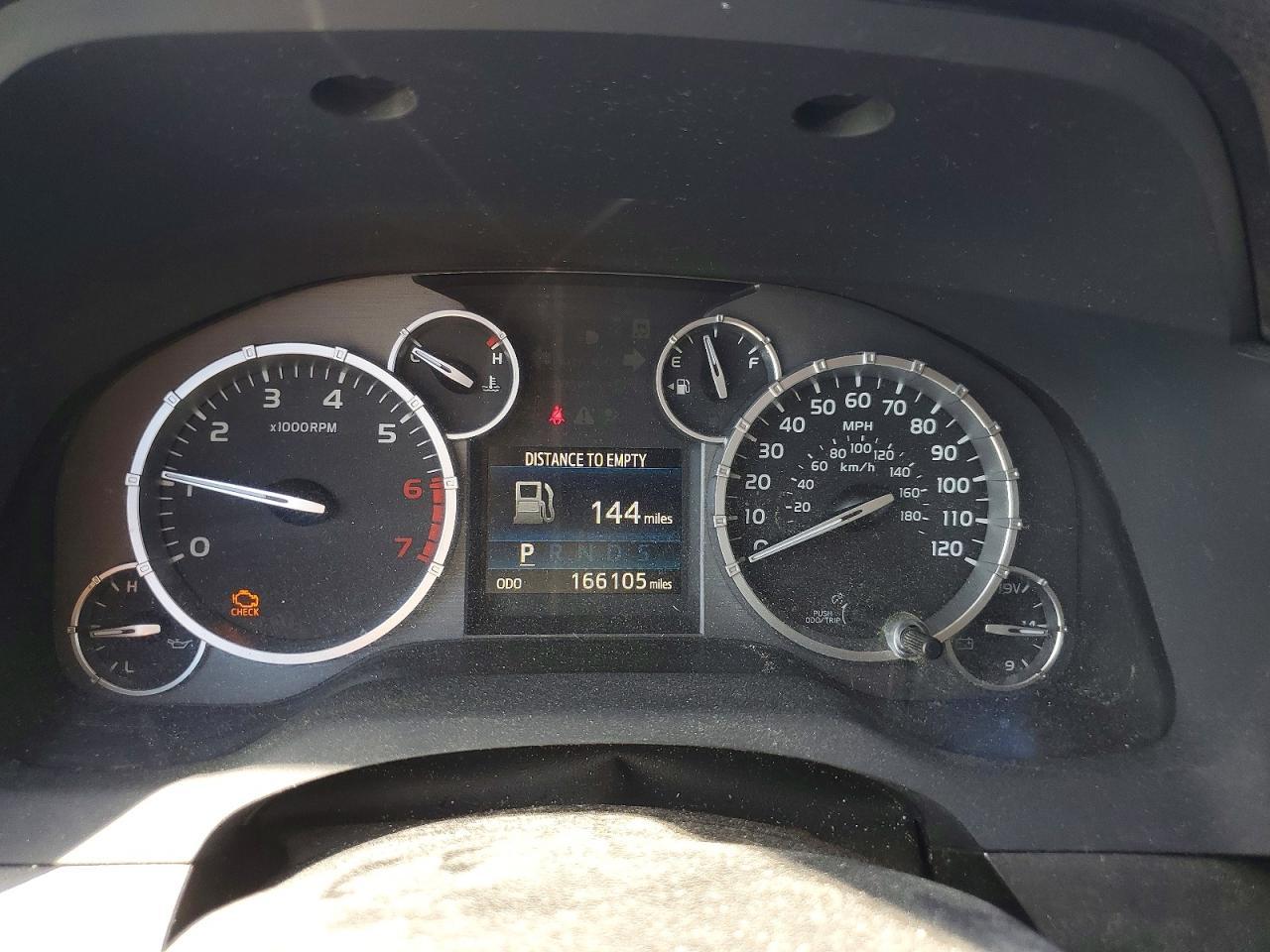 2014 Toyota Tundra SR5