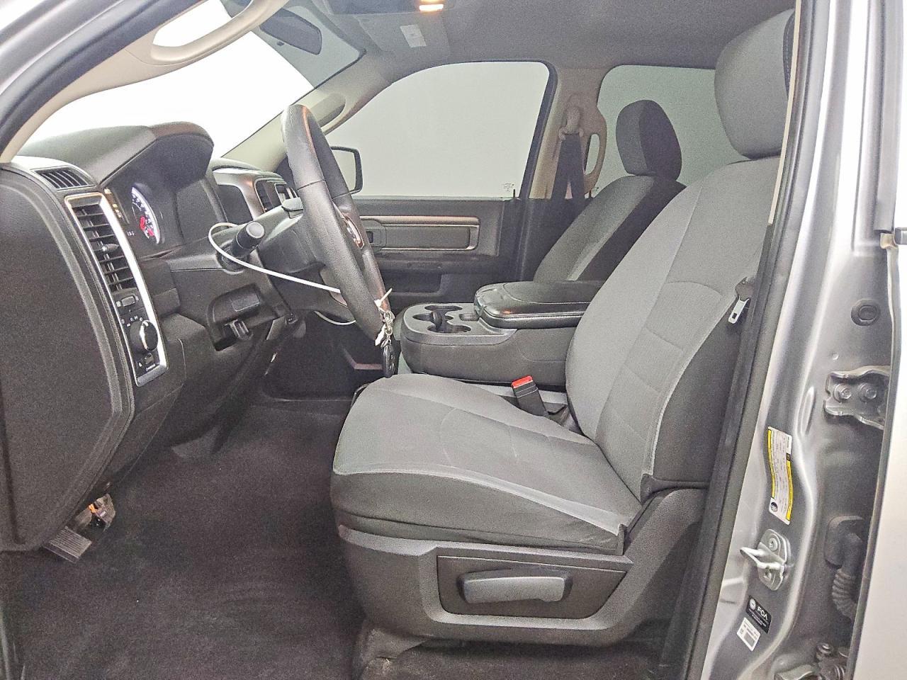 2022 Dodge RAM 1500 Classic SLT