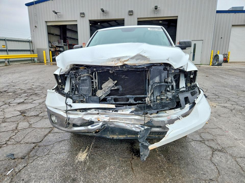 2015 Dodge RAM 1500 SLT