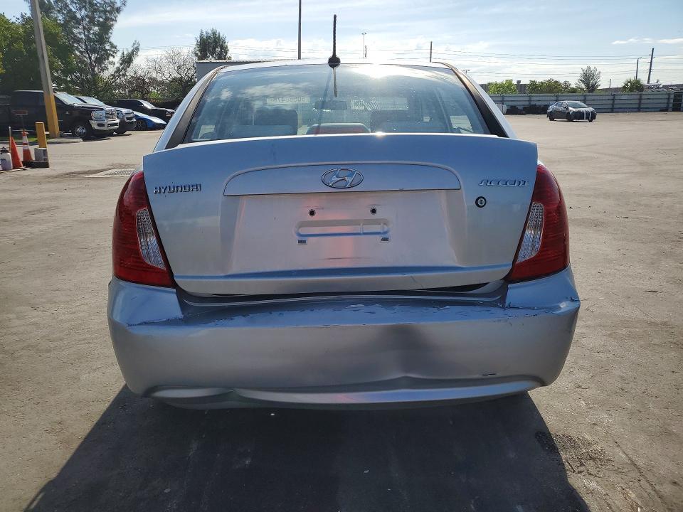2010 Hyundai Accent gls