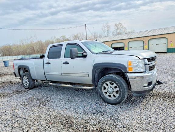 2011 Chevrolet Silverado K3500 LT