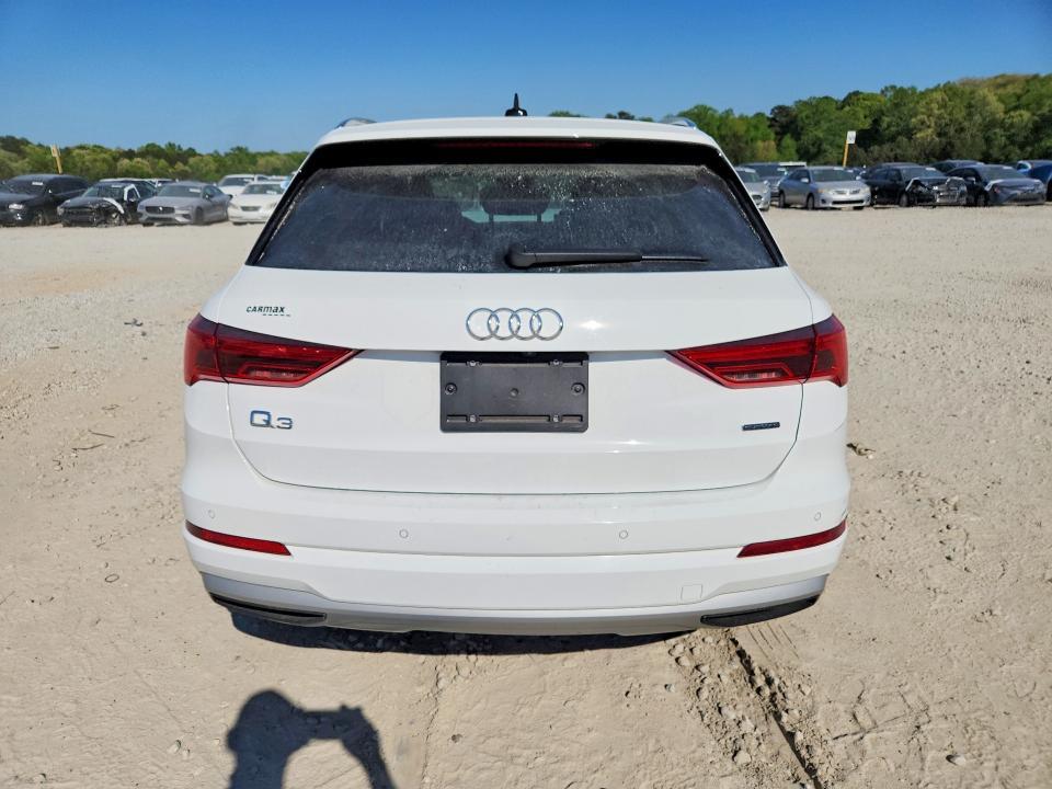 2021 Audi Q3 Premium 40