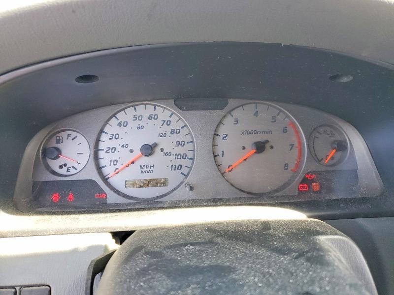 2001 Nissan Frontier XE