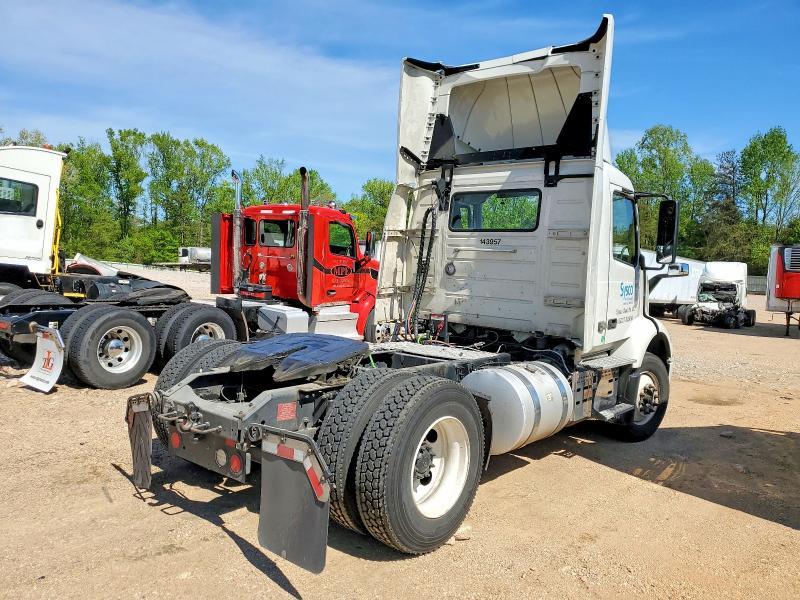 2023 Volvo VNR Semi Truck