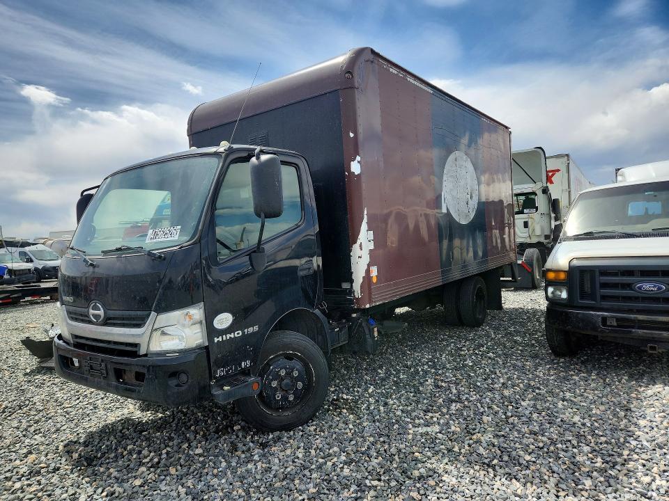 2018 Hino 195 BOX Truck