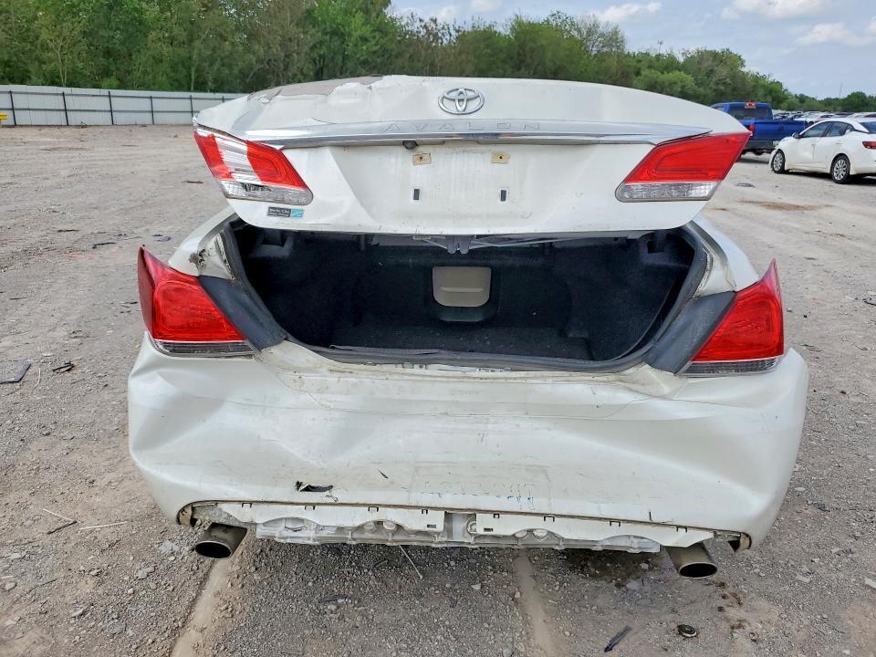 2011 Toyota Avalon Base