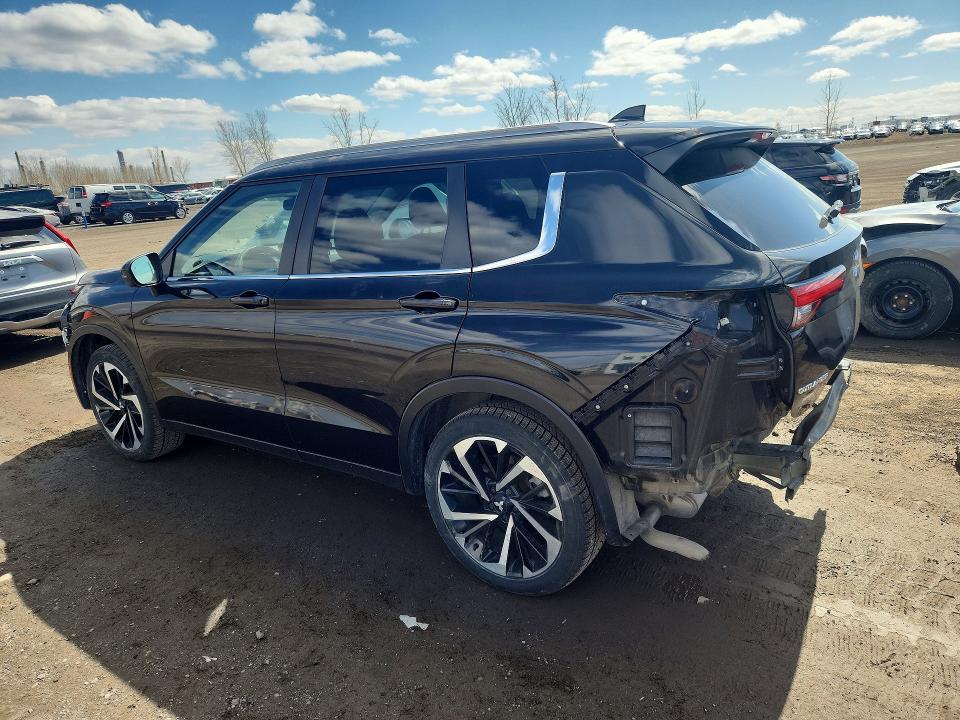 2022 Mitsubishi Outlander se