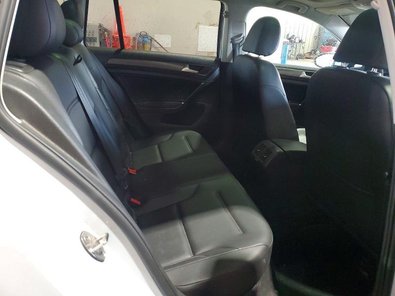 2019 Volkswagen Golf Sportwagen s