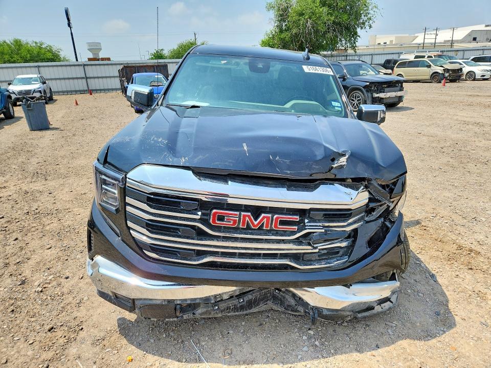 2025 GMC Sierra K1500 SLT
