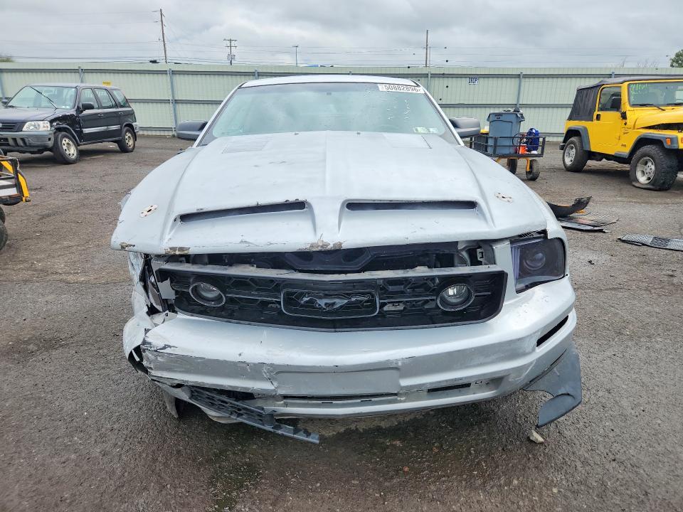 2006 Ford Mustang