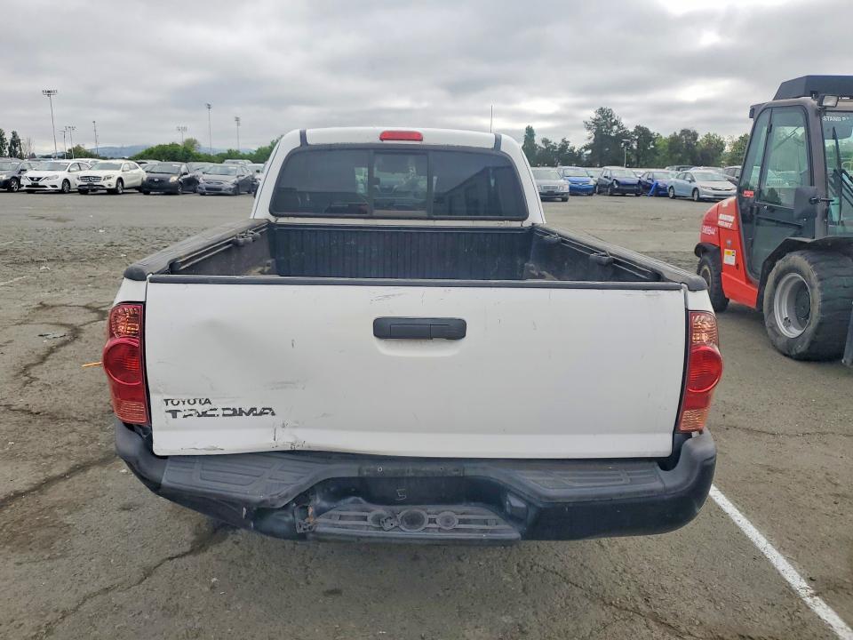 2014 Toyota Tacoma Base