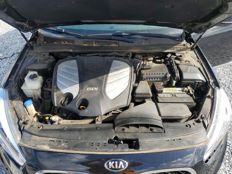 2016 KIA Cadenza Luxury
