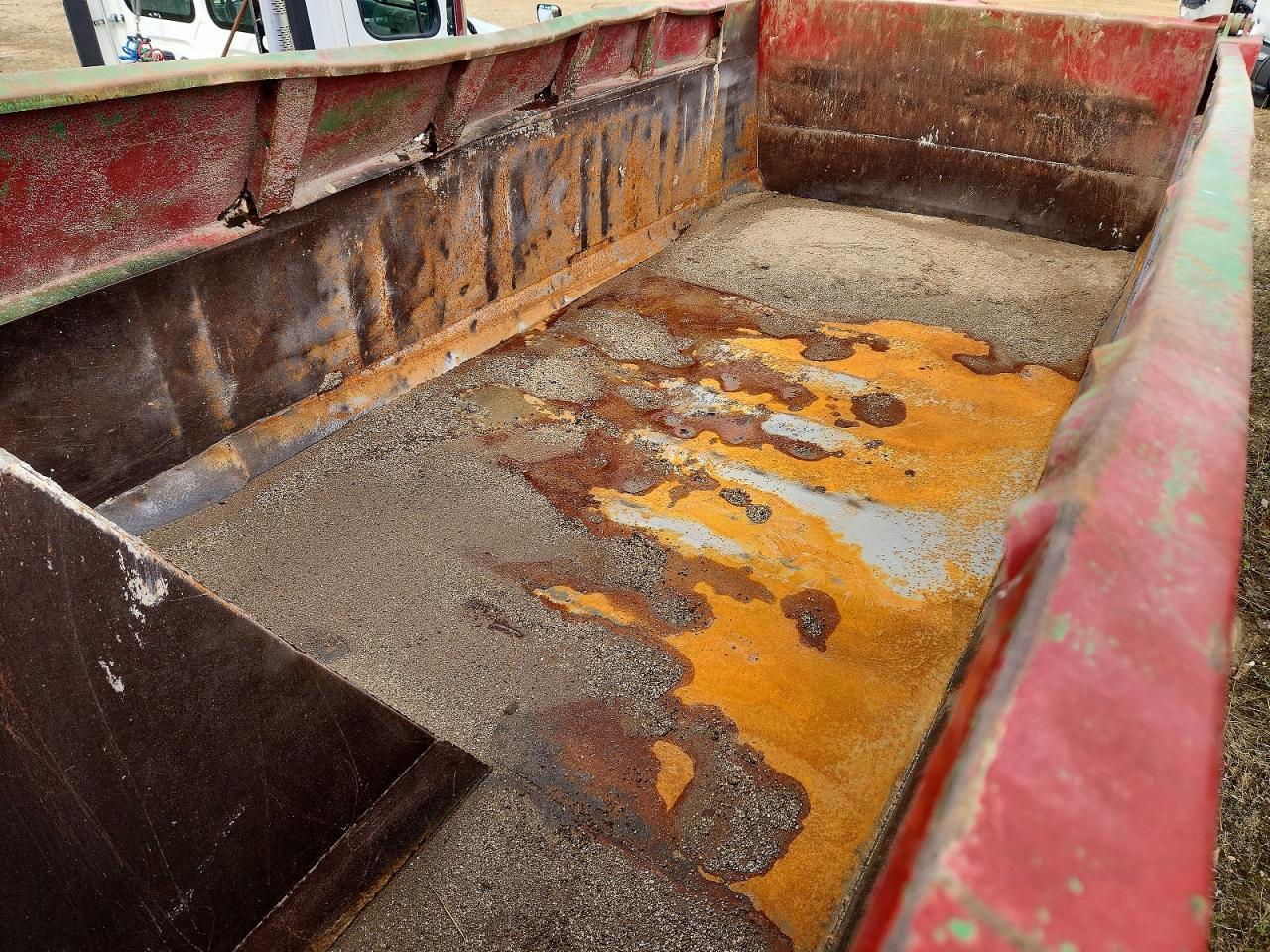 1996 International 5000SFA  Dump Truck