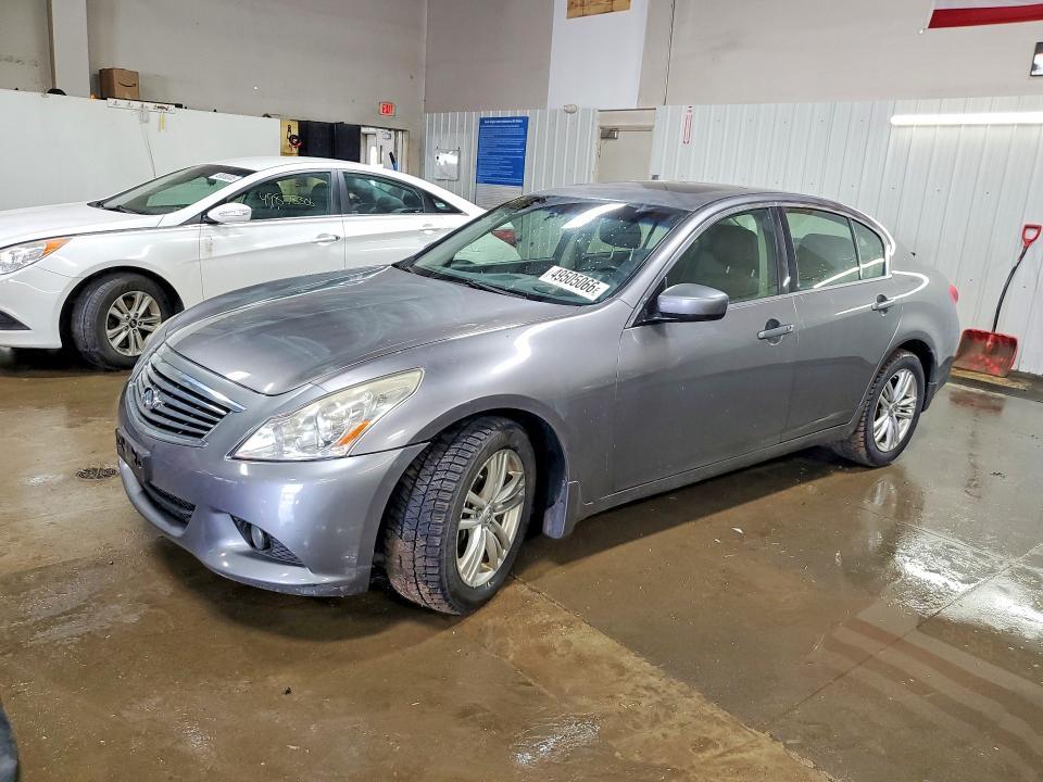 2013 Infiniti G37 Sedan x