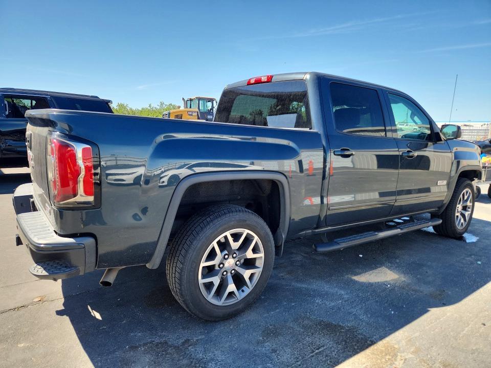 2017 GMC Sierra K1500 SLT