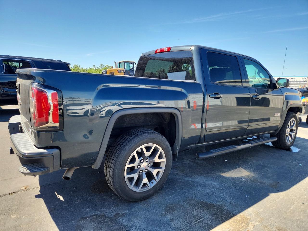 2017 GMC Sierra K1500 SLT