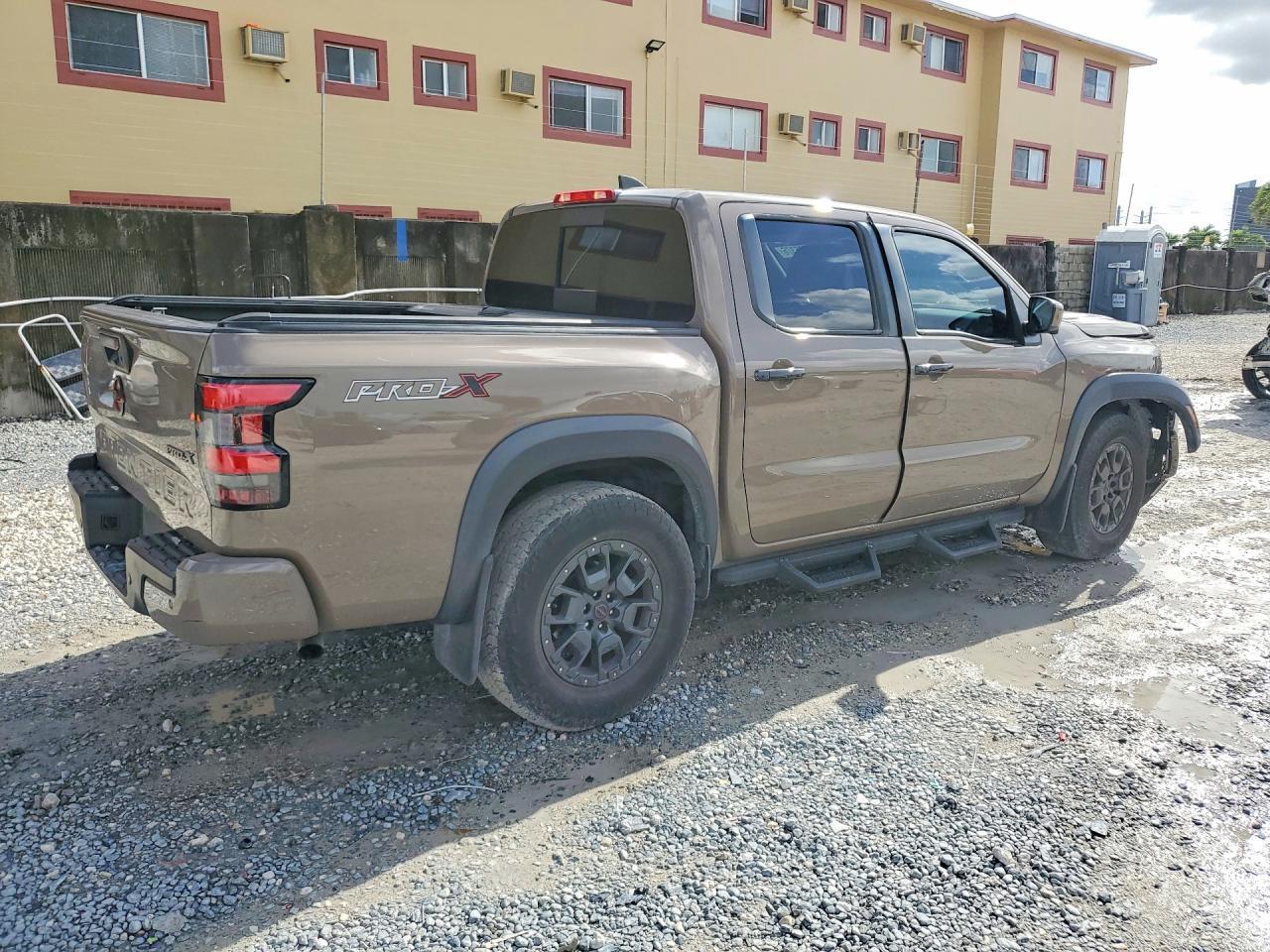 2023 Nissan Frontier PRO-X