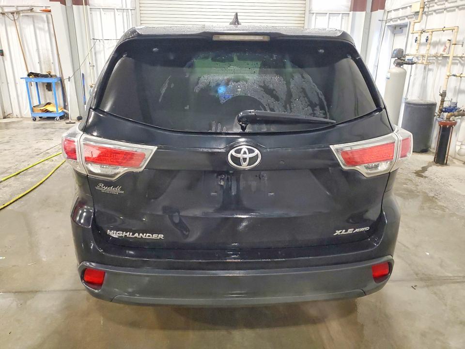 2016 Toyota Highlander