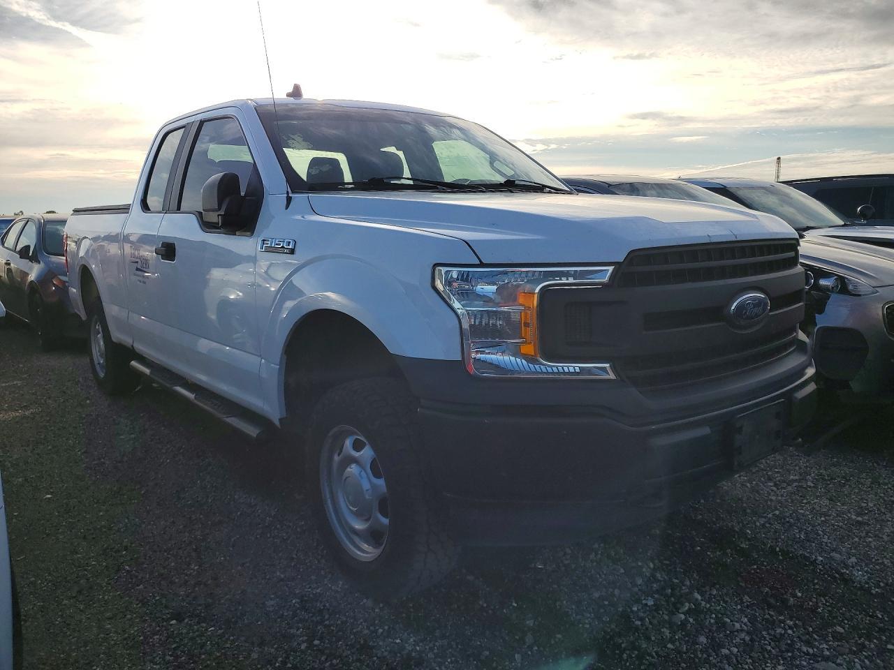 2020 Ford F150 XL 4WD 5.0L V8