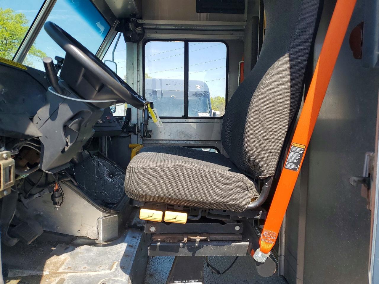 2021 Ford F59 Delivery Truck