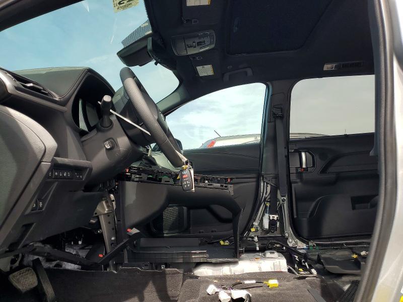 2025 Toyota Sienna Platinum 7-passenger