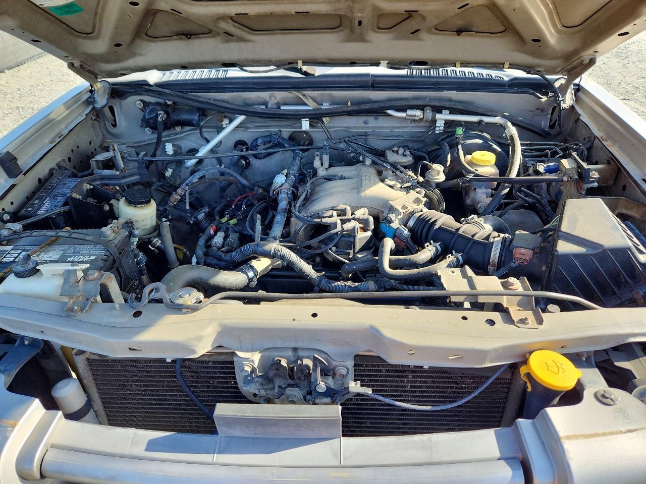 2004 Nissan Frontier XE-V6 Desert Runner