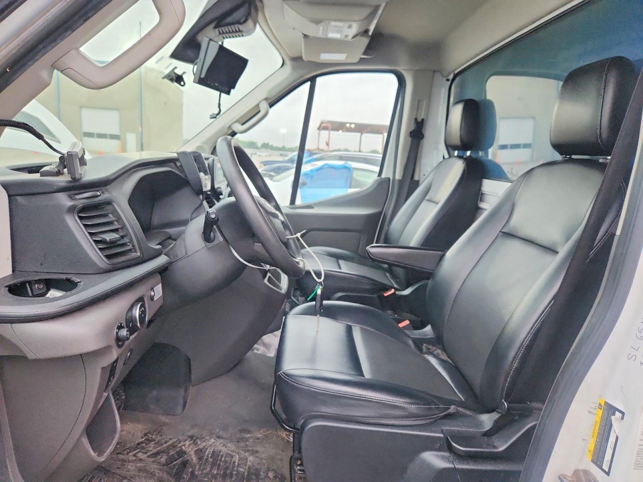 2022 Ford Transit Delivery Truck