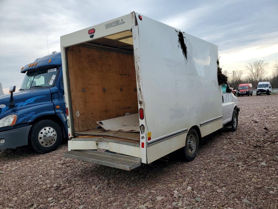 2017 Chev Rolet Express Delivery Truck