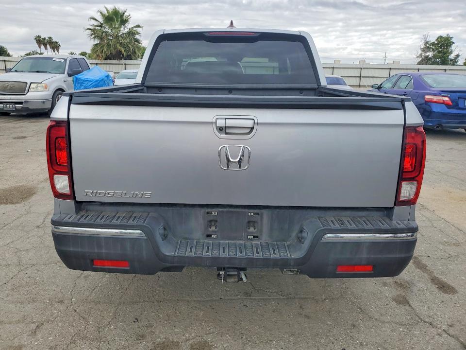 2020 Honda Ridgeline Sport