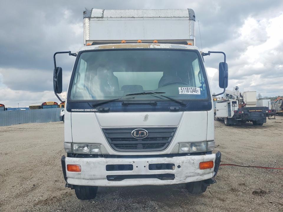 2007 Nissan Diesel UD2600