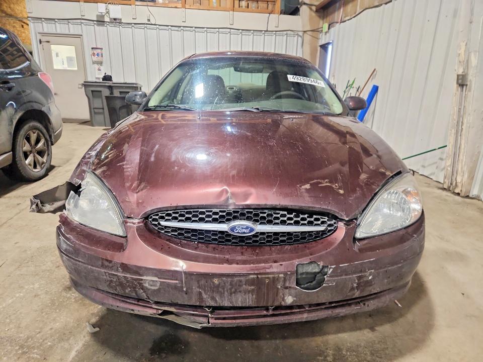 2001 Ford Taurus se