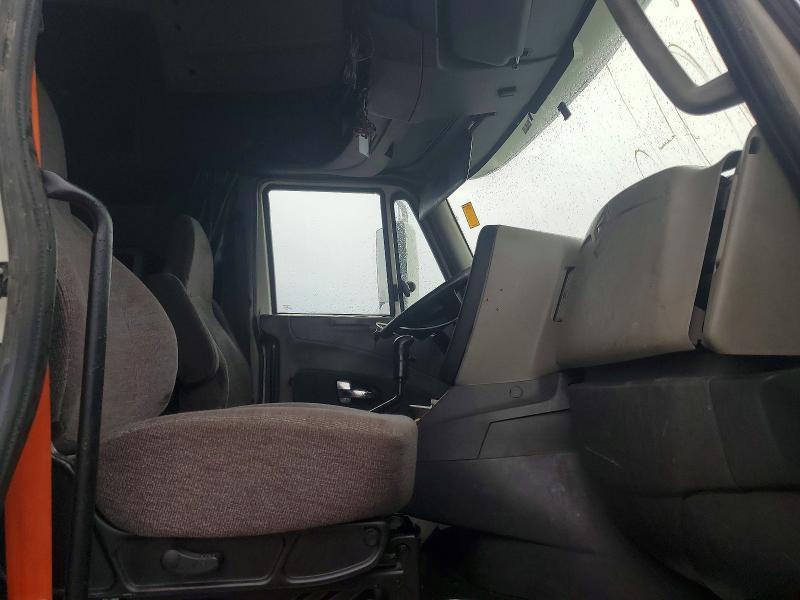 2016 International Prostar Semi Truck