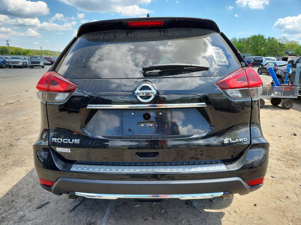 2018 Nissan Rogue sl