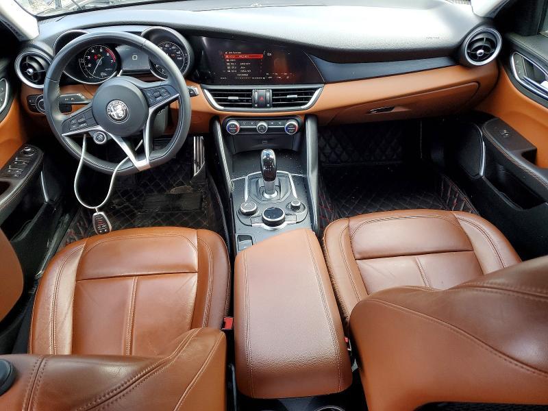 2018 Alfa Romeo Giulia Q4