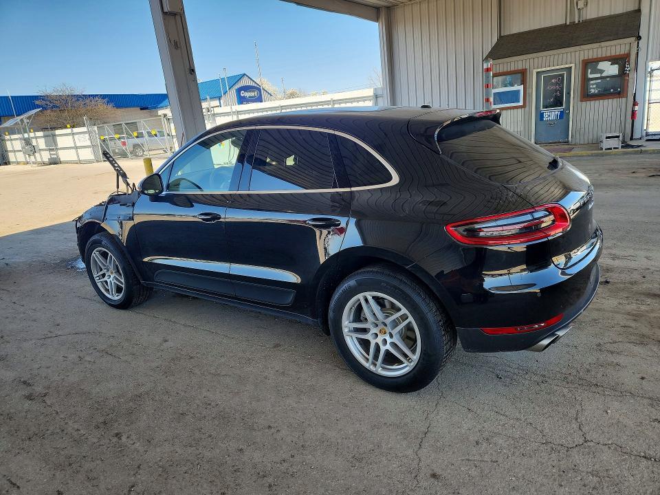 2016 Porsche Macan s