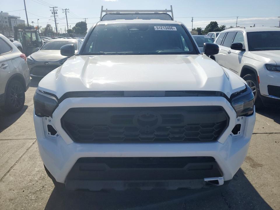 2025 Toyota Tacoma SR