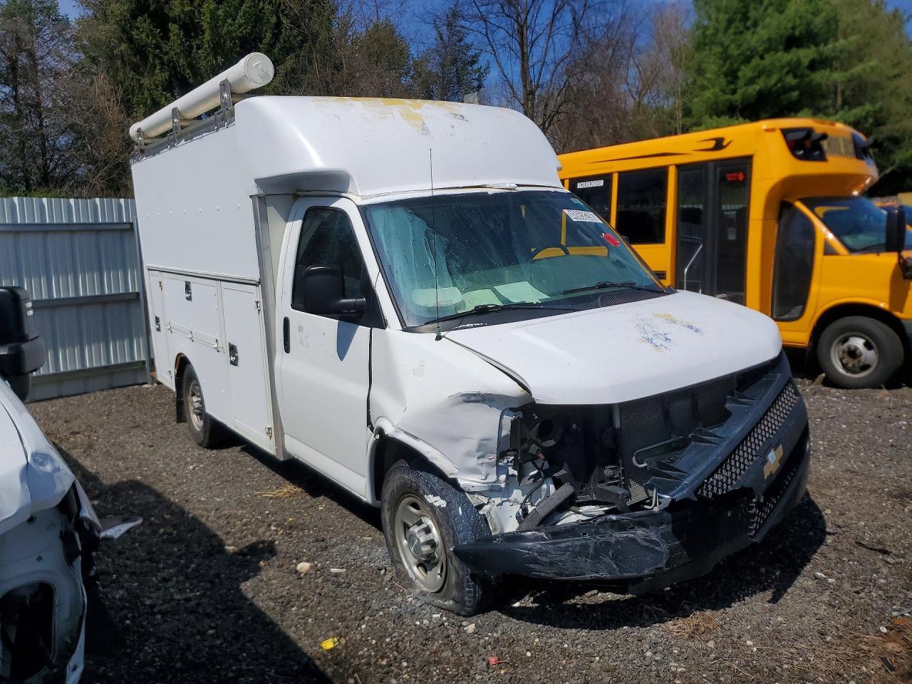 2016 Chevrolet Express Utility / Service Truck