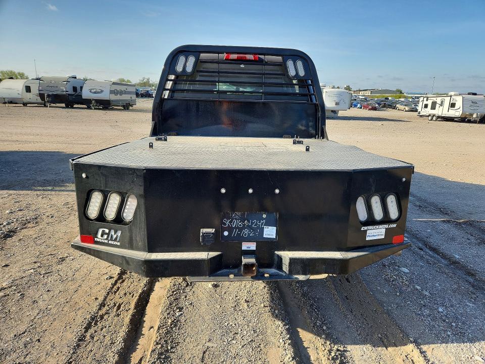 2015 Chevrolet Silverado 2500 Flatbed Truck