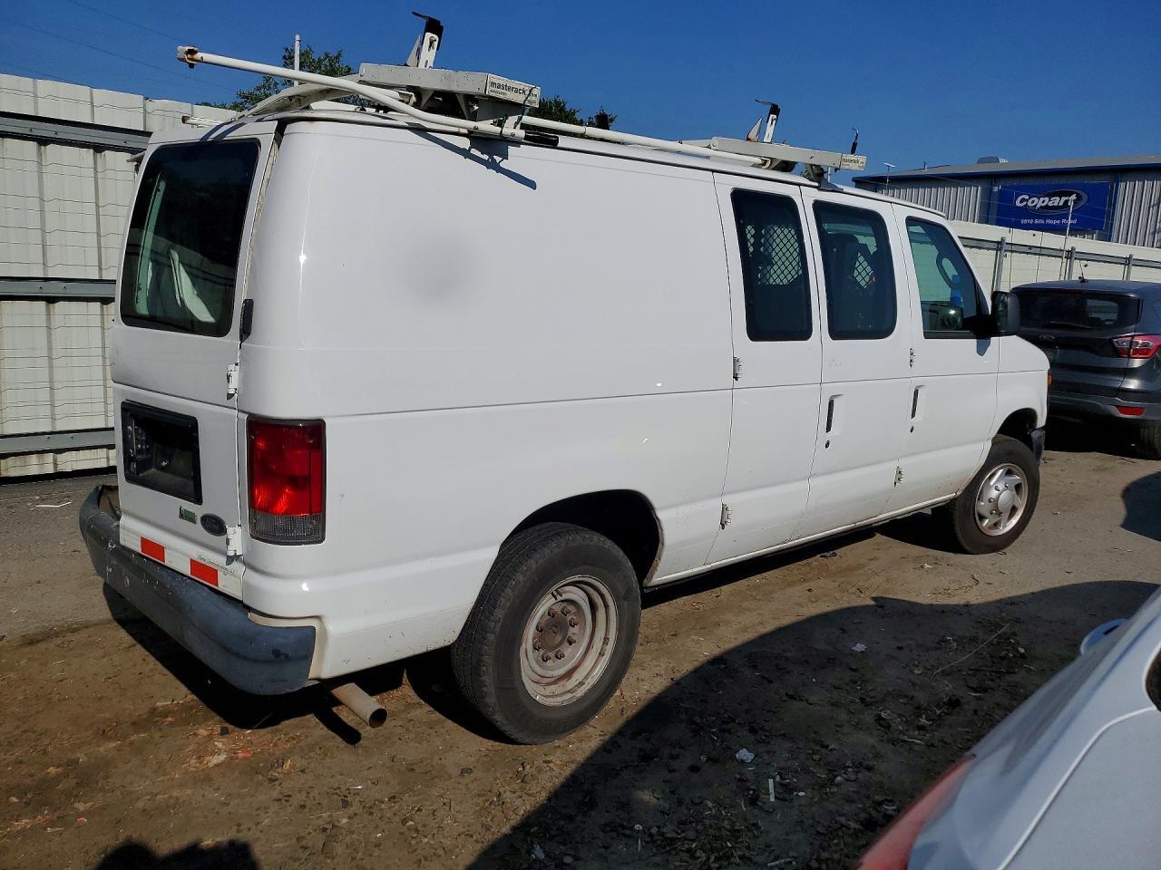 2014 Ford Econoline E150 van