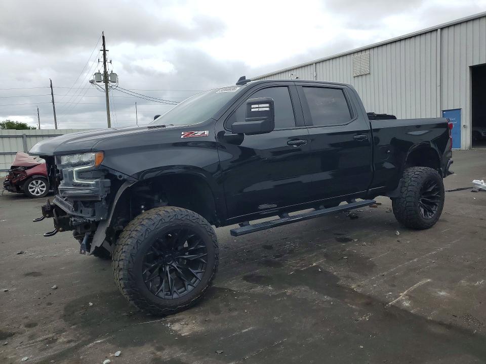 2021 Chevrolet Silverado K1500 RST