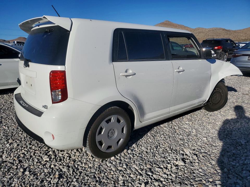 2013 Scion Xb Base