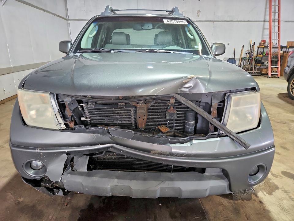 2006 Nissan Frontier SE