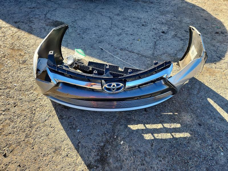 2016 Toyota Camry Hybrid le